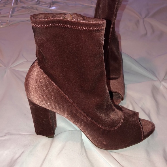 Steve Madden Velvet Booties - Picture 3 of 4